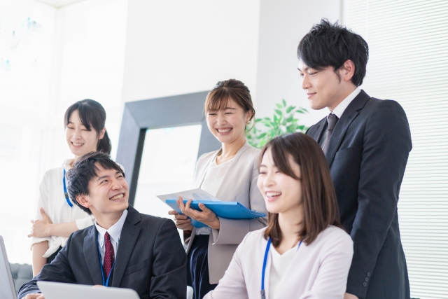 今すぐ変えるべき！福岡の中小企業がホームページリニューアルを選ぶべき4つの理由とその対策！